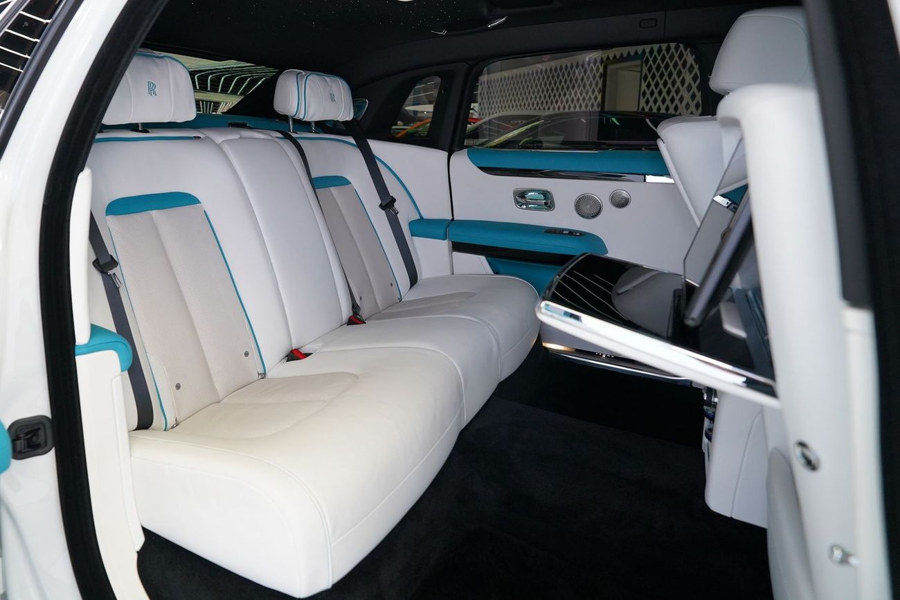 Rolls-Royce Ghost 6.75T Extended Wheelbase