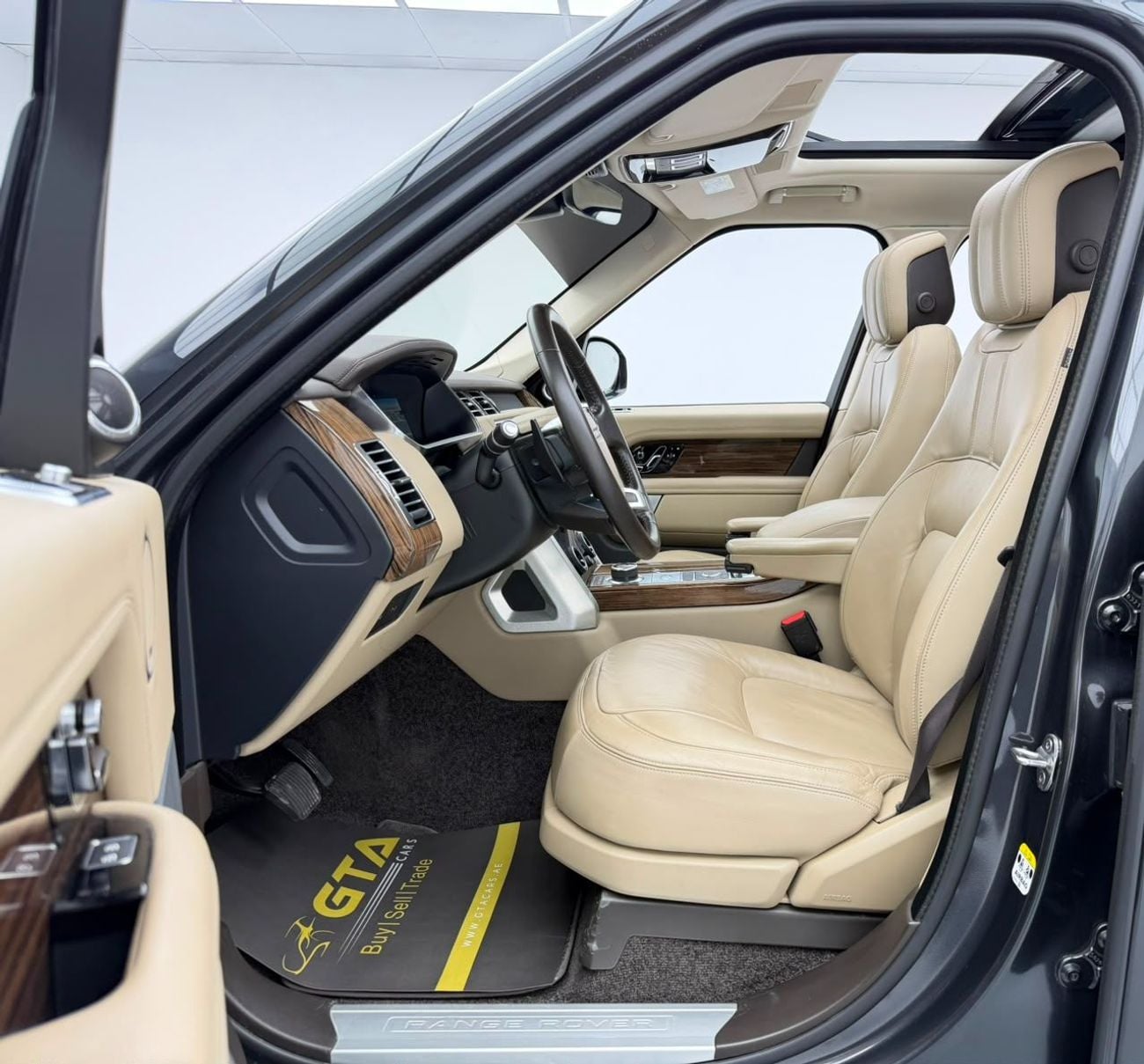 Land Rover Range Rover HSE P360