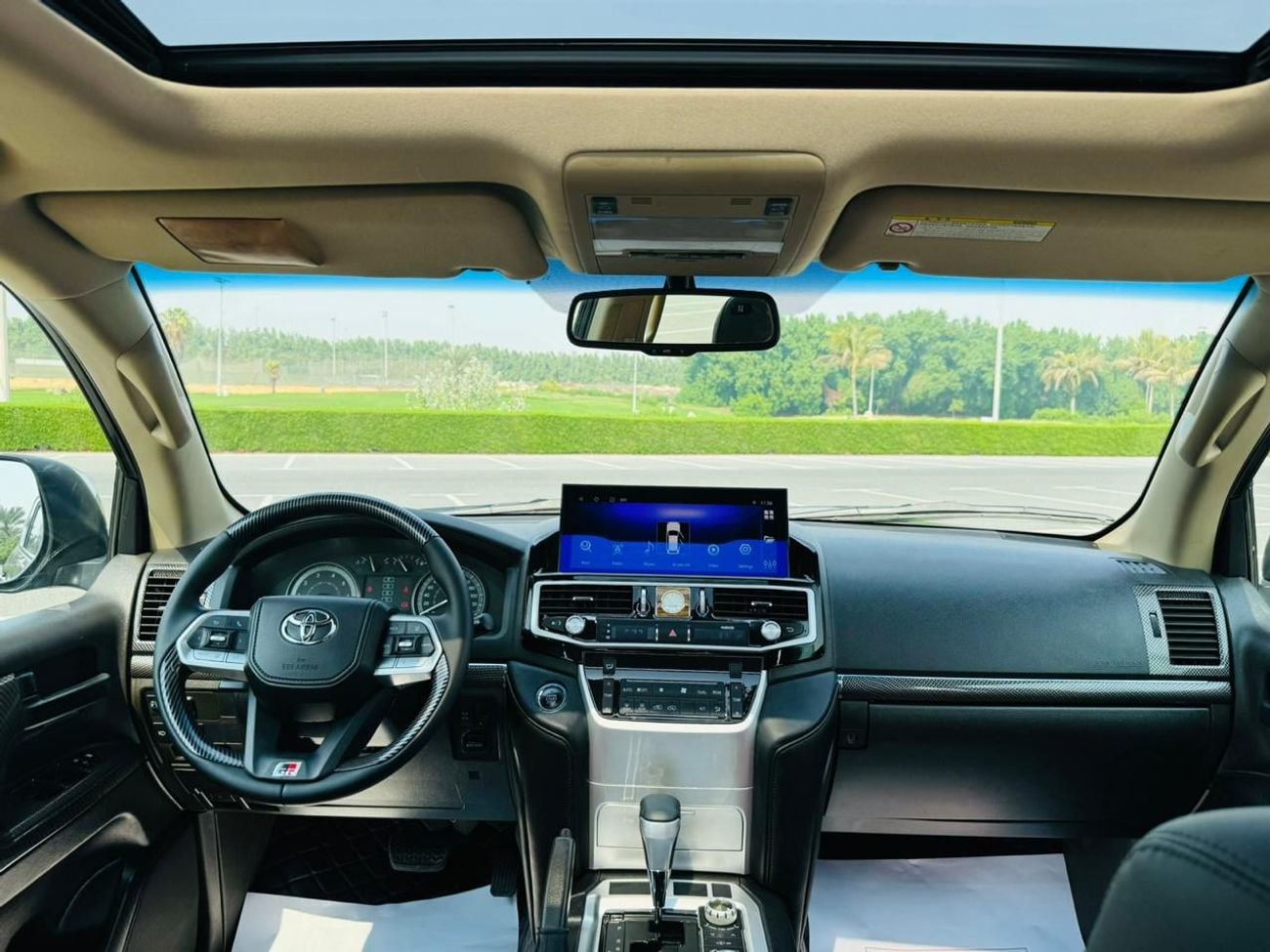 Toyota Land Cruiser VXR V8 + 4.6L Engine Full Option Facelift to 2024 Shape Exterior and Interior Both