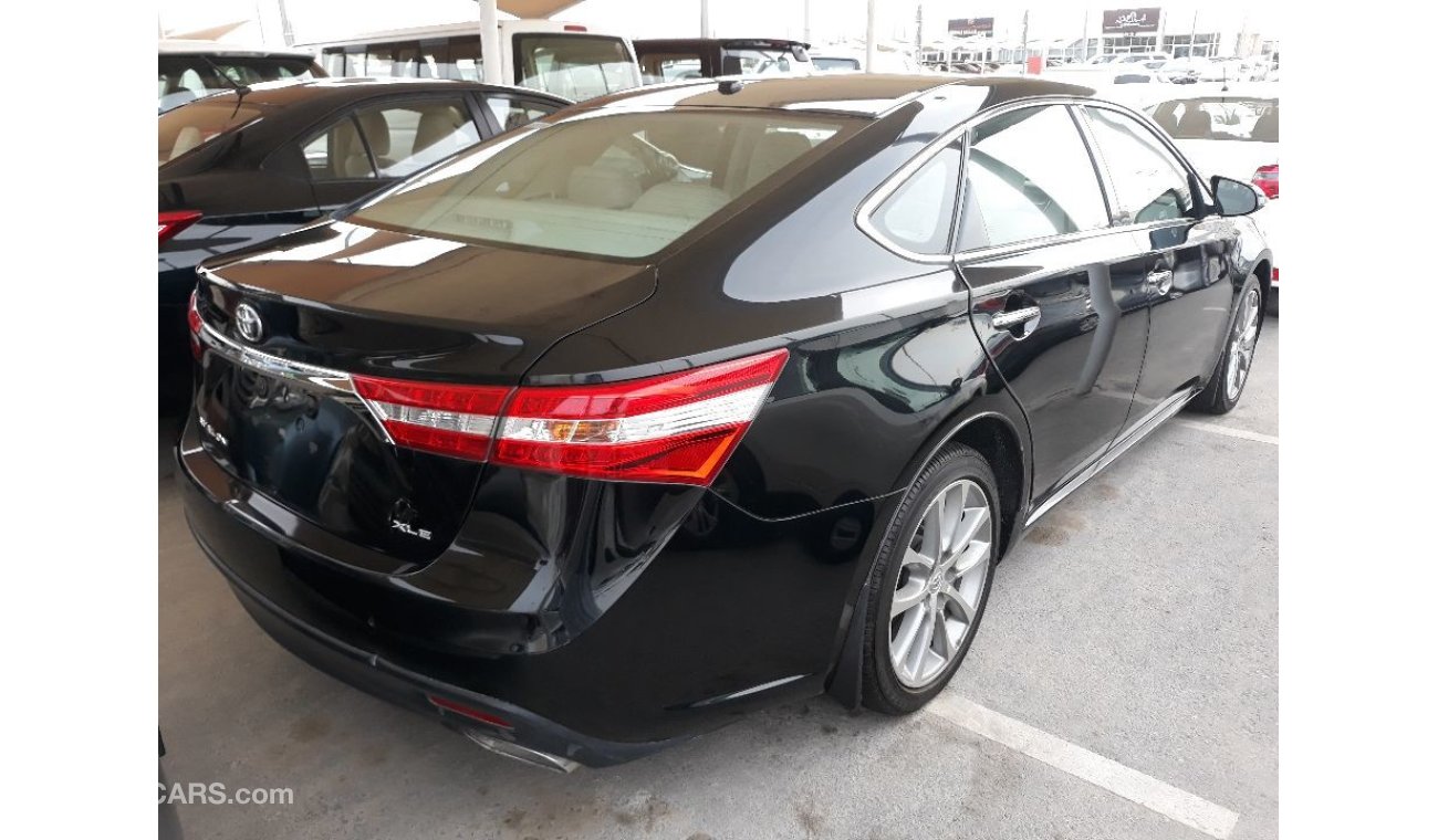 Toyota Avalon