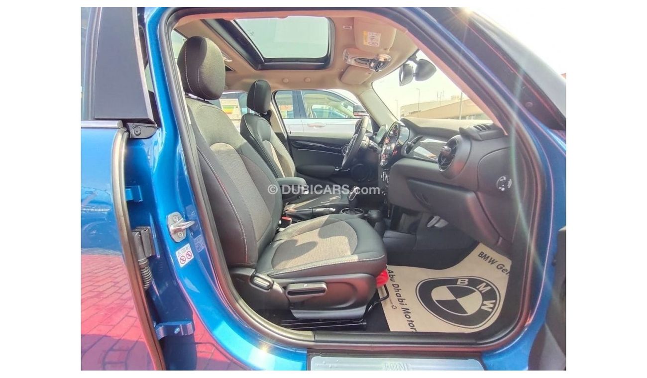 ميني كوبر Edition 5 Door  3 Years Warranty And  3 Years Service 2023 GCC