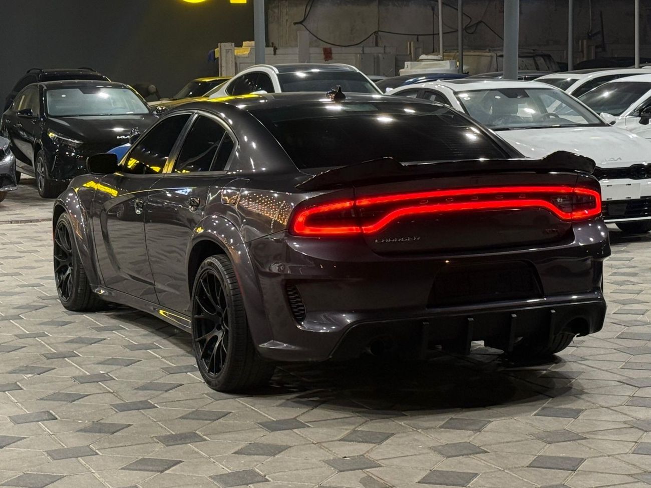 دودج تشارجر 5.7L R/T 5.7L