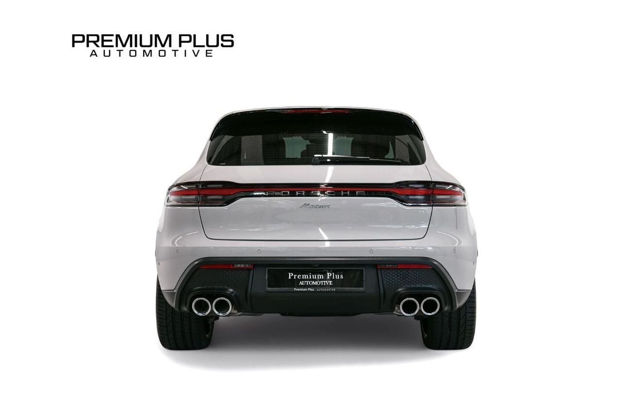 بورش ماكان Base 2025 Porsche Macan, 2027 Porsche Warranty, Sport Chrono Package, Very Low Kms, GCC