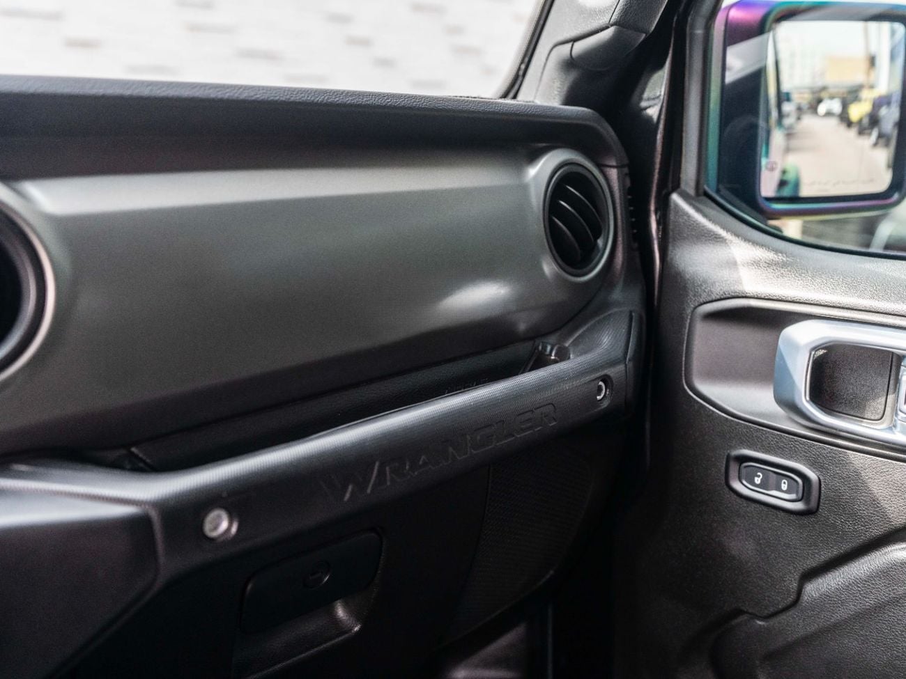 جيب رانجلر Unlimited Sport 3.6L A/T