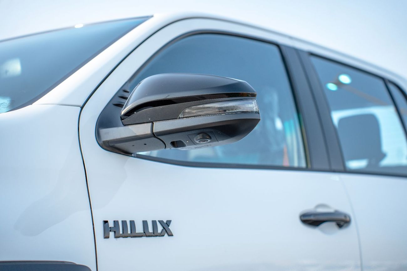 تويوتا هيلوكس GR Sport 2.8L