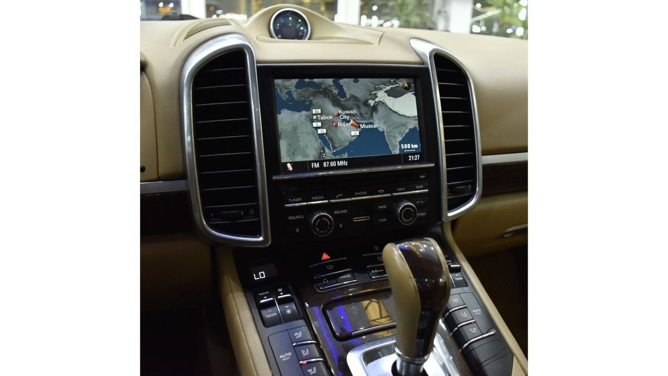 بورش كايان EXCELLENT DEAL for our Porsche Cayenne S ( 2013 Model ) in White Color GCC Specs