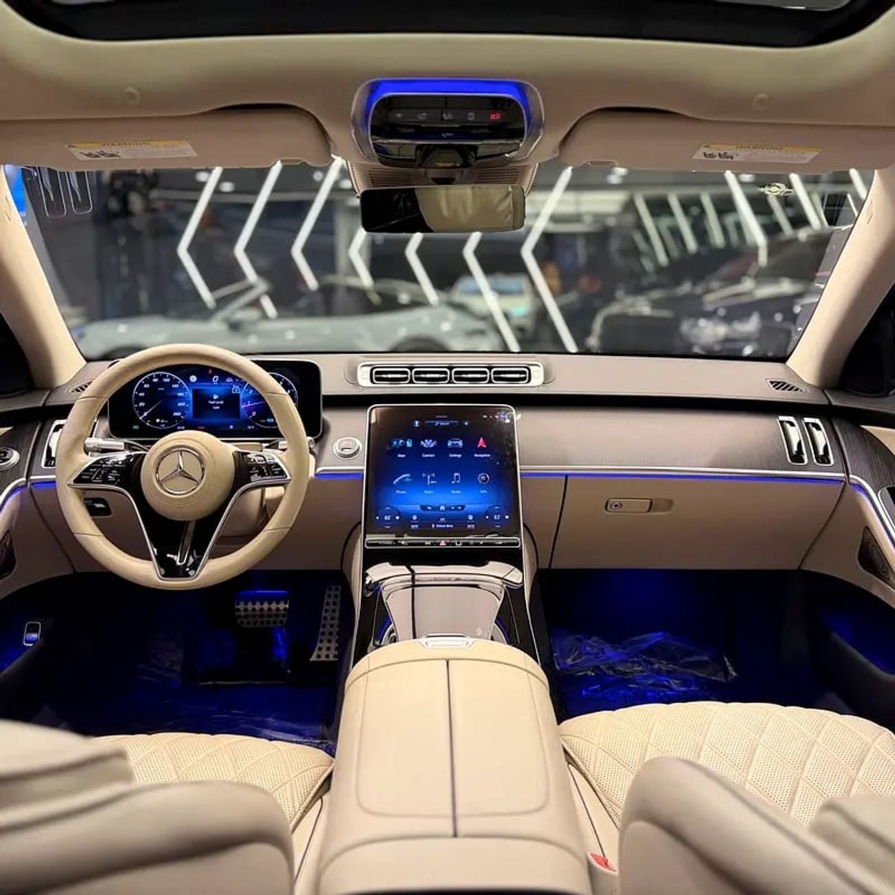 مرسيدس بنز S 580 MERCEDES S CLASS 580 LONG WHEELBASE