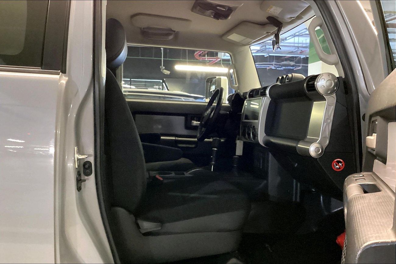 تويوتا إف جي كروزر GXR | شامل الضمان | 0 ﺪﻔﻋﺓ ﺃﻮﻟﻯ