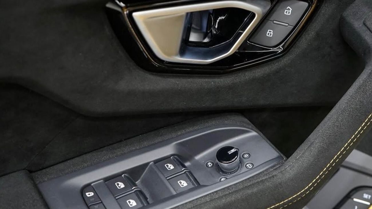 Lamborghini Urus 4.0T V8 Performante