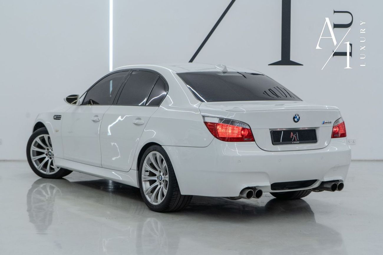 BMW M5 2007 BMW M5, Full BMW Service History, Full Options, Excellent Condition, GCC