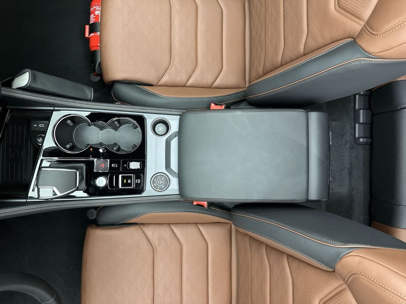 Volkswagen Tiguan Touareg Elegance + Tirano (Ref#02374)