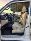 ميتسوبيشي باجيرو SIGNATURE EDITION/ SUNROOF LEATHER/ ELECTRIC SEATS/ 3.8 V6 4WD/ FULL OPT/ EXPORT ONLY / LOT#16883