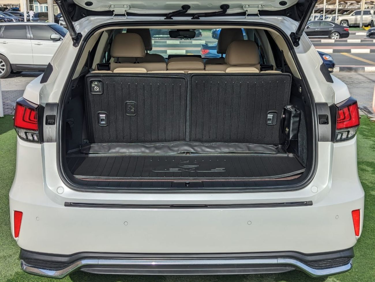 Lexus RX350 2022 Lexus RX350 L Platinum (AL20), 5dr SUV, 3.5L 6cyl Petrol, Automatic, All Wheel Drive. SAME LIKE