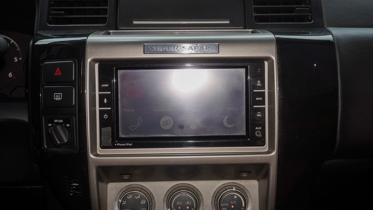 Nissan Patrol Super Safari