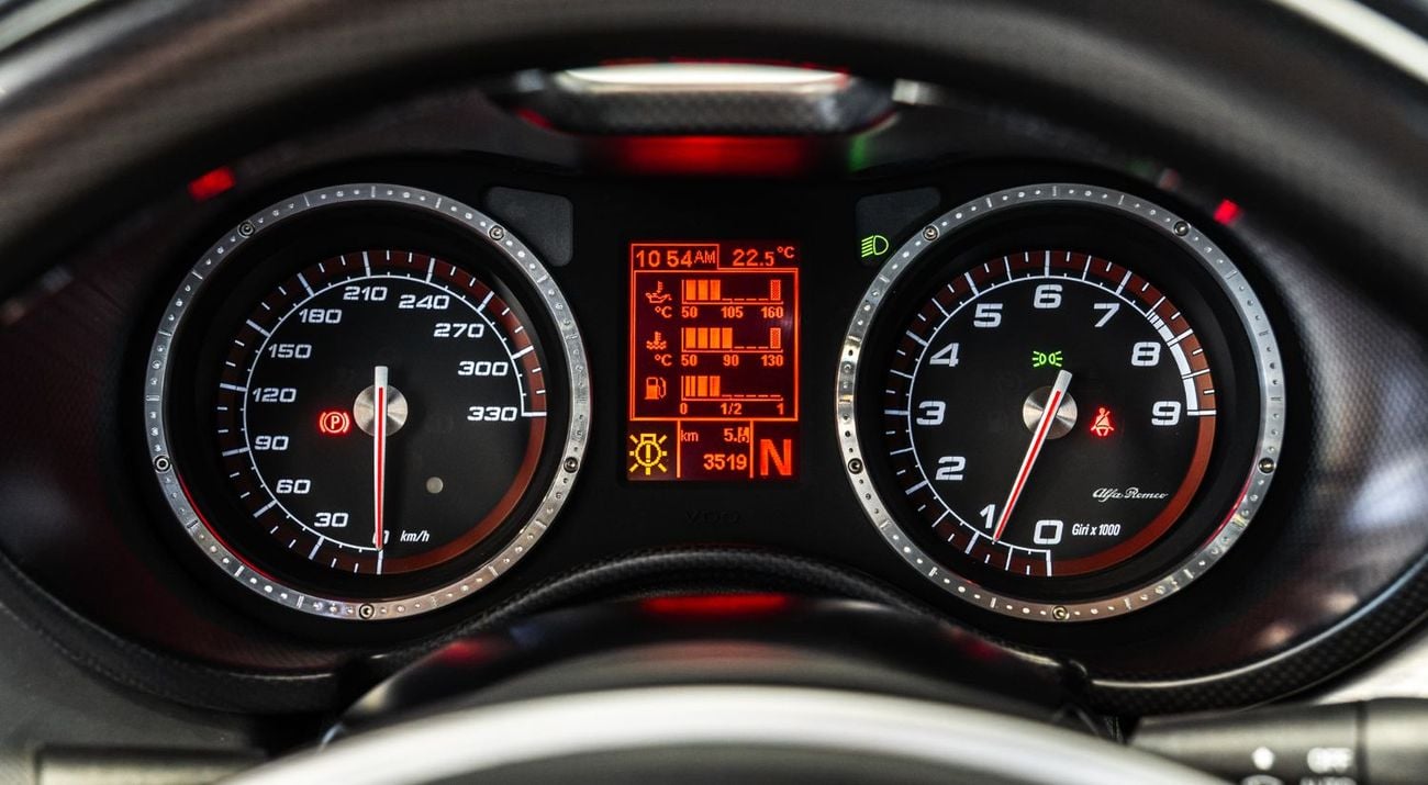 Alfa Romeo 8C Competizione Coupe