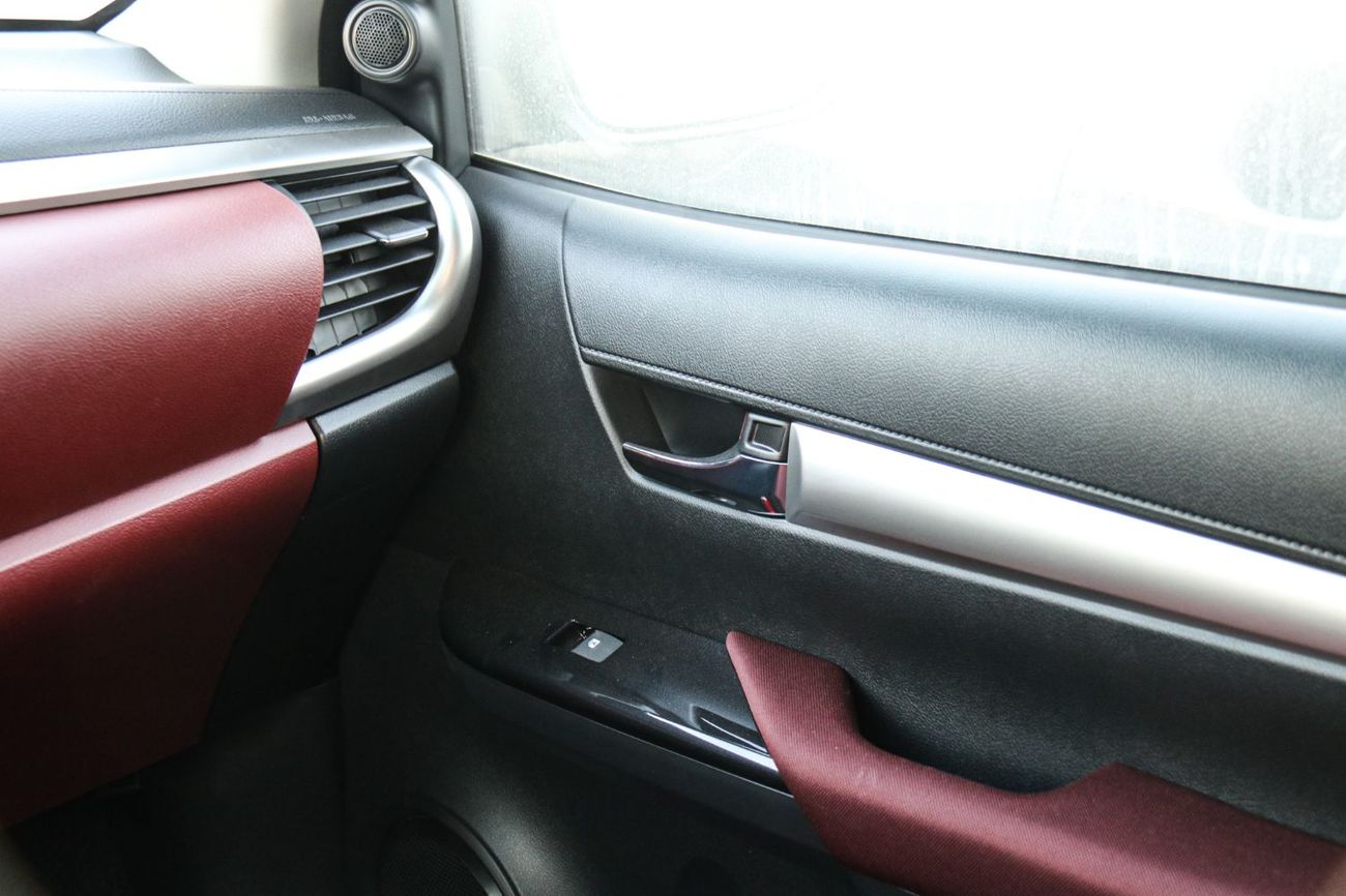 Toyota Hilux Toyota Hilux V6 Automatic | 4L | 4WD