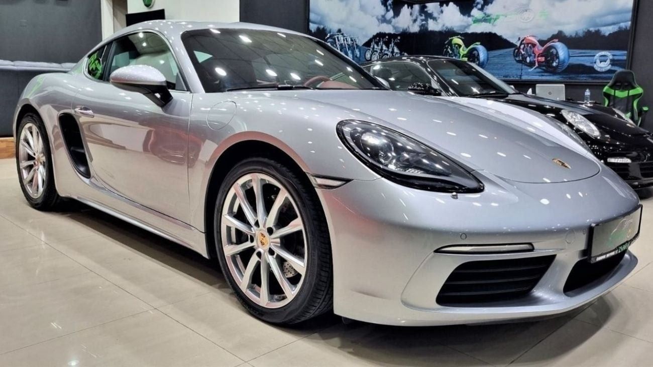 بورش كايمان 718 Std Std