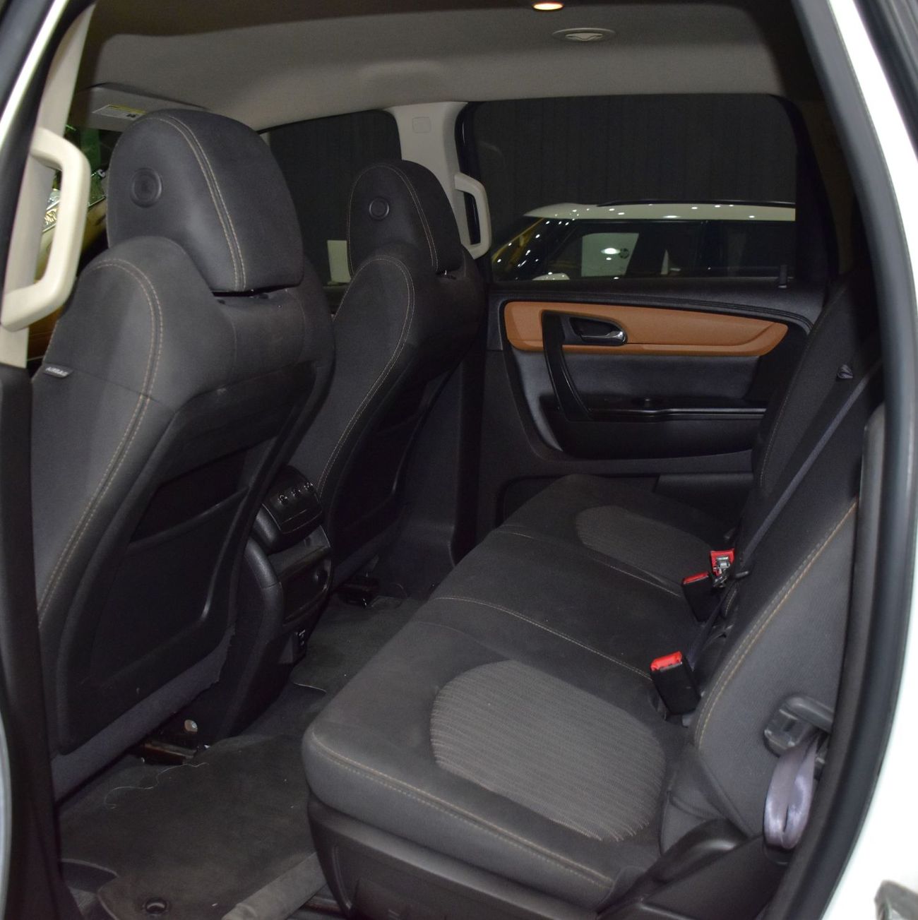 شيفروليه ترافيرس EXCELLENT DEAL for our Chevrolet Traverse LT ( 2014 Model ) in White Color GCC Specs