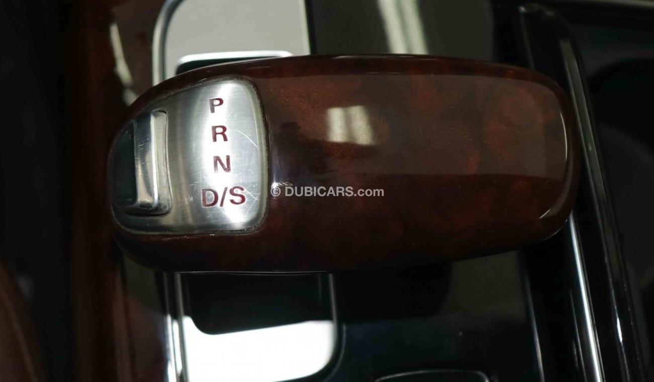 Audi A8 3.0T quattro