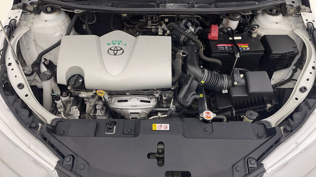 تويوتا يارس E 1.5 | بدون دفعة مقدمة | اختبار القيادة في المنزل