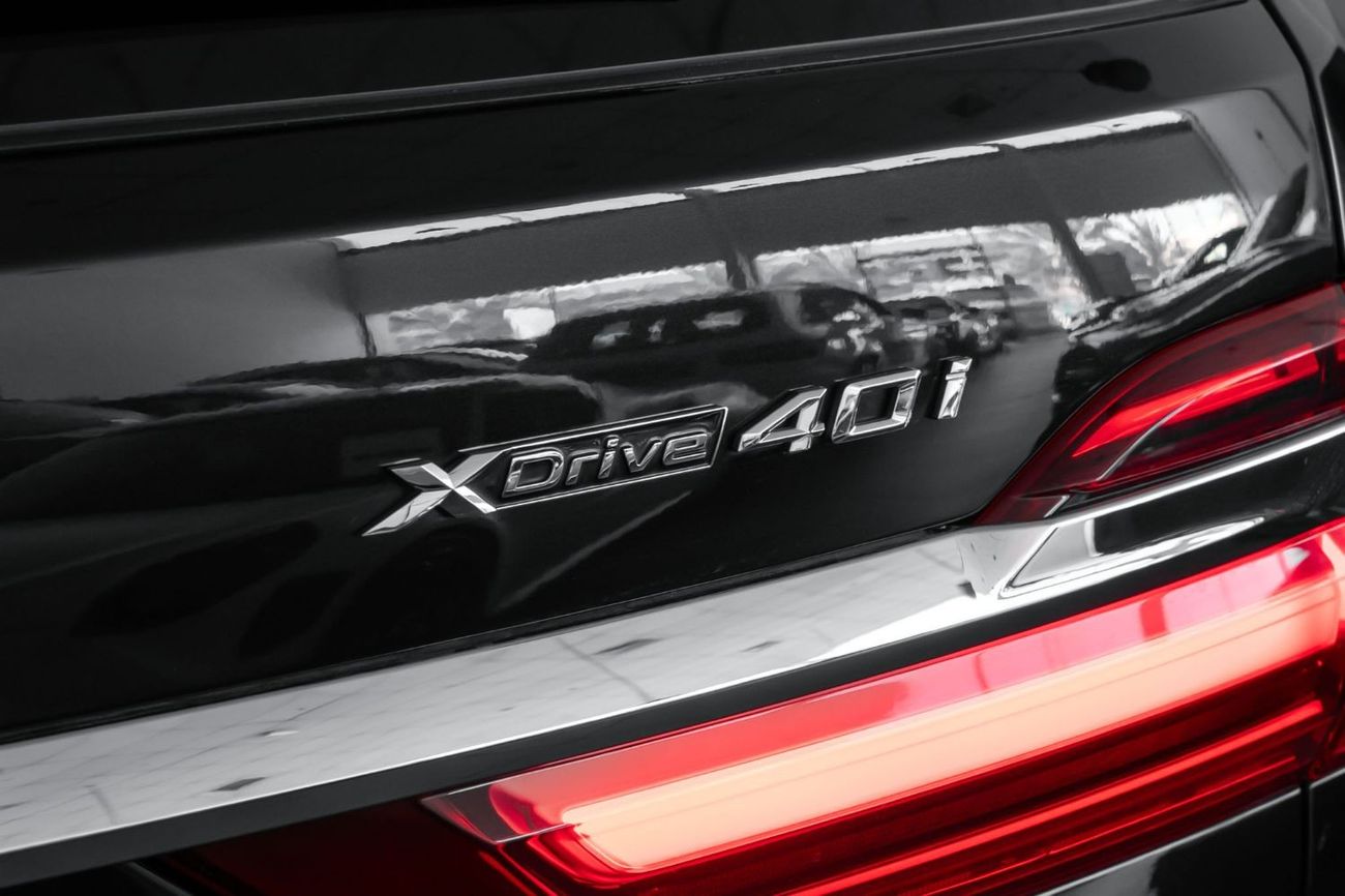 BMW X7 xDrive40i Luxury M Sport Package 3.0L