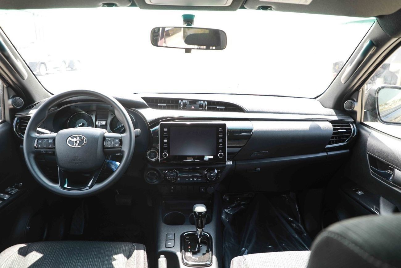 Toyota Hilux 2025 TOYOTA HILUX ADVENTURE 4.0 - ATTITUDE BLACK inside BLACK | Export Only