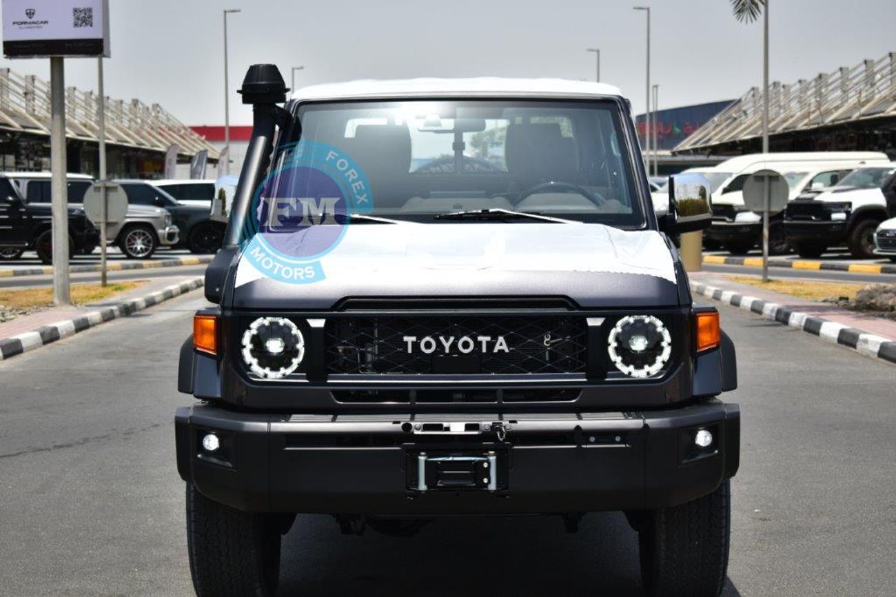 تويوتا لاند كروزر بيك آب 79 Double Cab 40th Anniversary LX-Z 2.8L Diesel Automatic