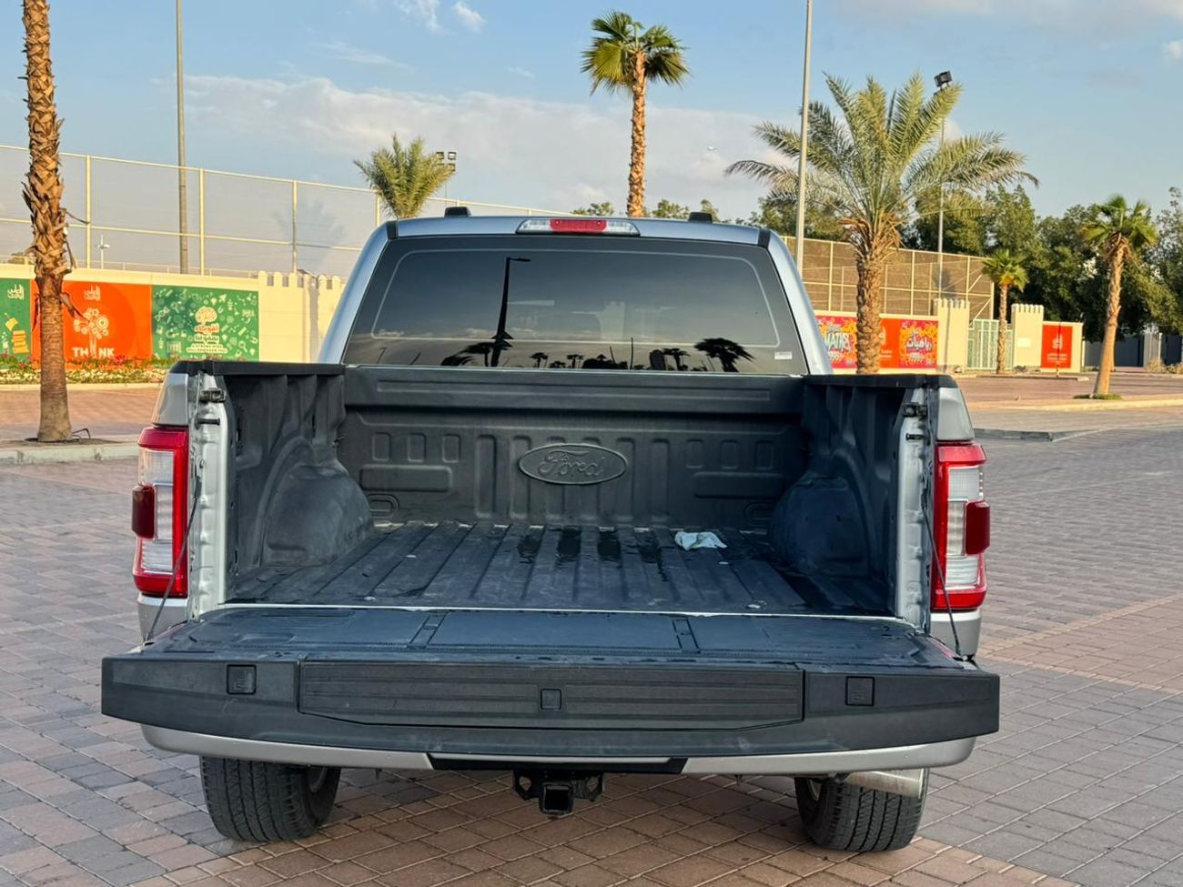 Ford F 150 3.5L PowerBoost Hybrid V6 Super Crew Platinum