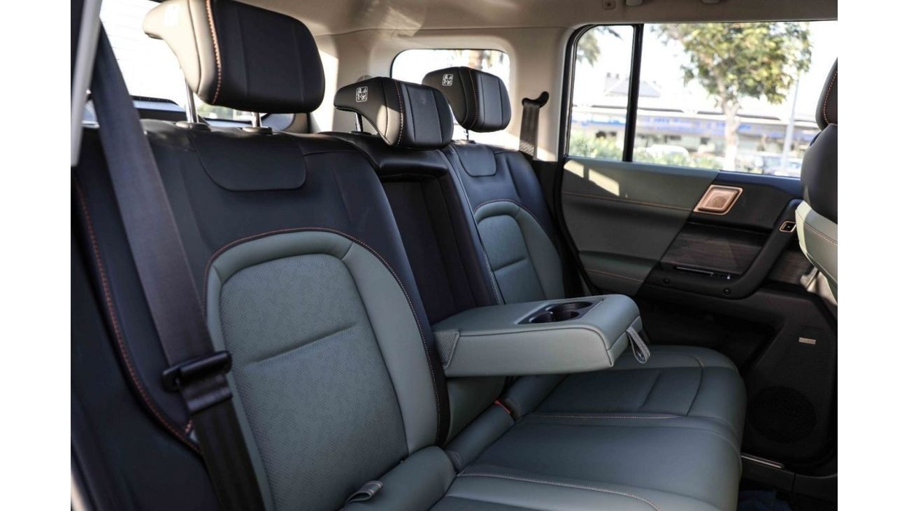 شيري iCar 03 2024 ICAR EQ3 V2 طويلة المدى - أخضر داخل أخضر | تصدير فقط