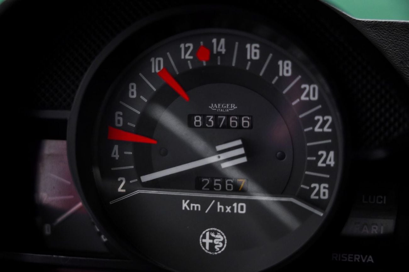 Alfa Romeo Montreal STANDARD