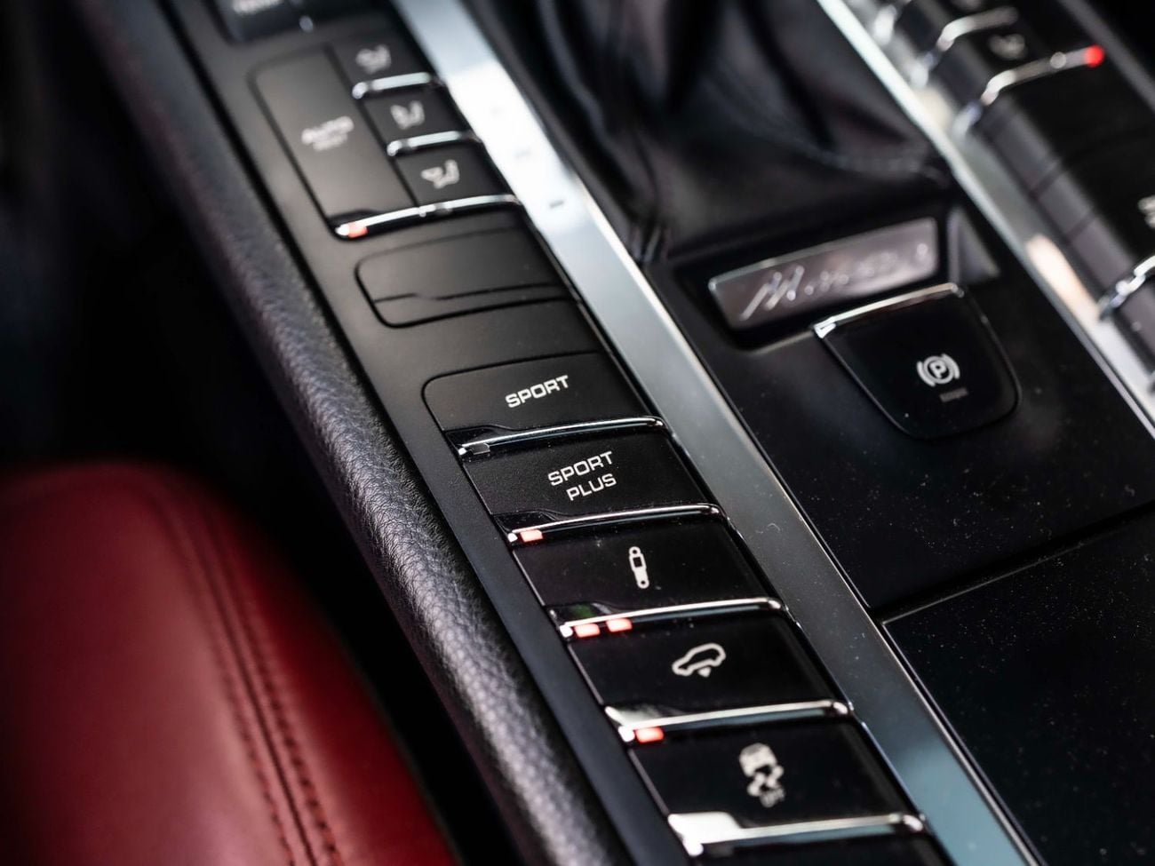 Porsche Macan S 3.0L (340 HP)