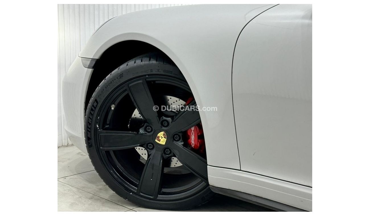 Porsche 911 2019 Porsche 991.2 Targa 4, October 2023 Porsche Warranty, New Tyres, Low Kms, GCC