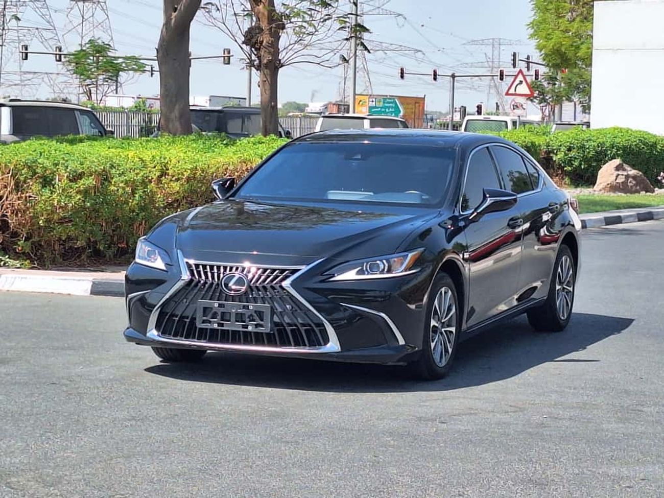 Lexus ES 300 2024 LEXUS ES-300 2.0L PETROL