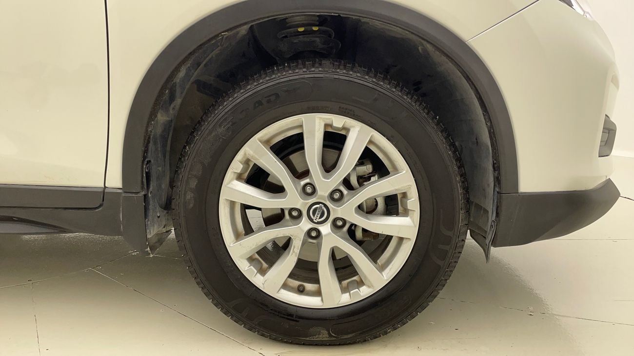 نيسان إكس تريل S 2.5 | بدون دفعة مقدمة | اختبار القيادة في المنزل