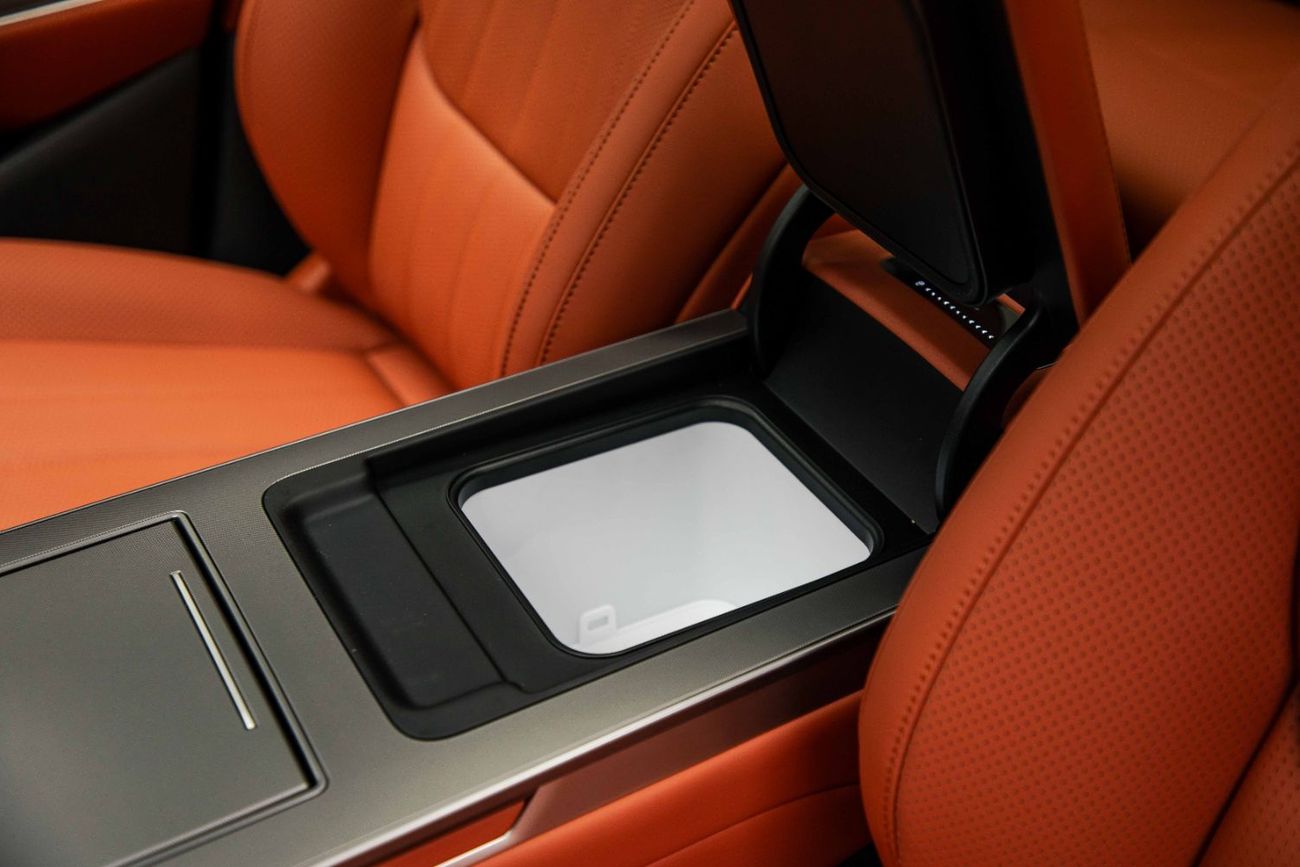 بي واي دي تانغ ل EV RWD