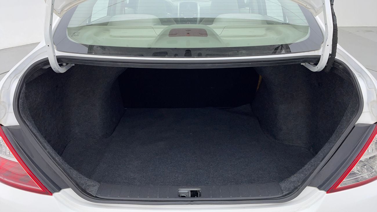 نيسان صني SV 1.5 | بدون دفعة مقدمة | اختبار القيادة في المنزل