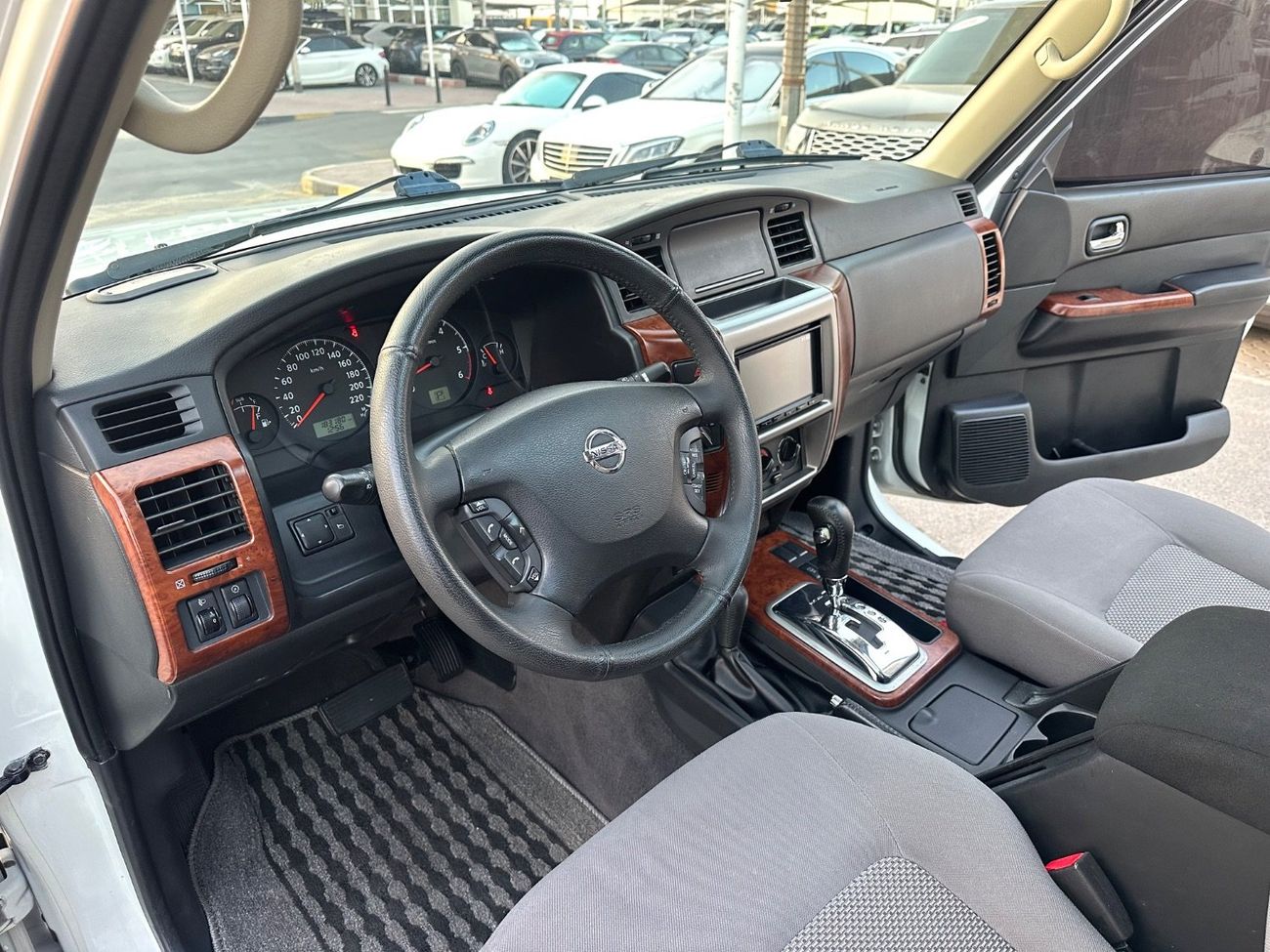 Nissan Patrol Safari 