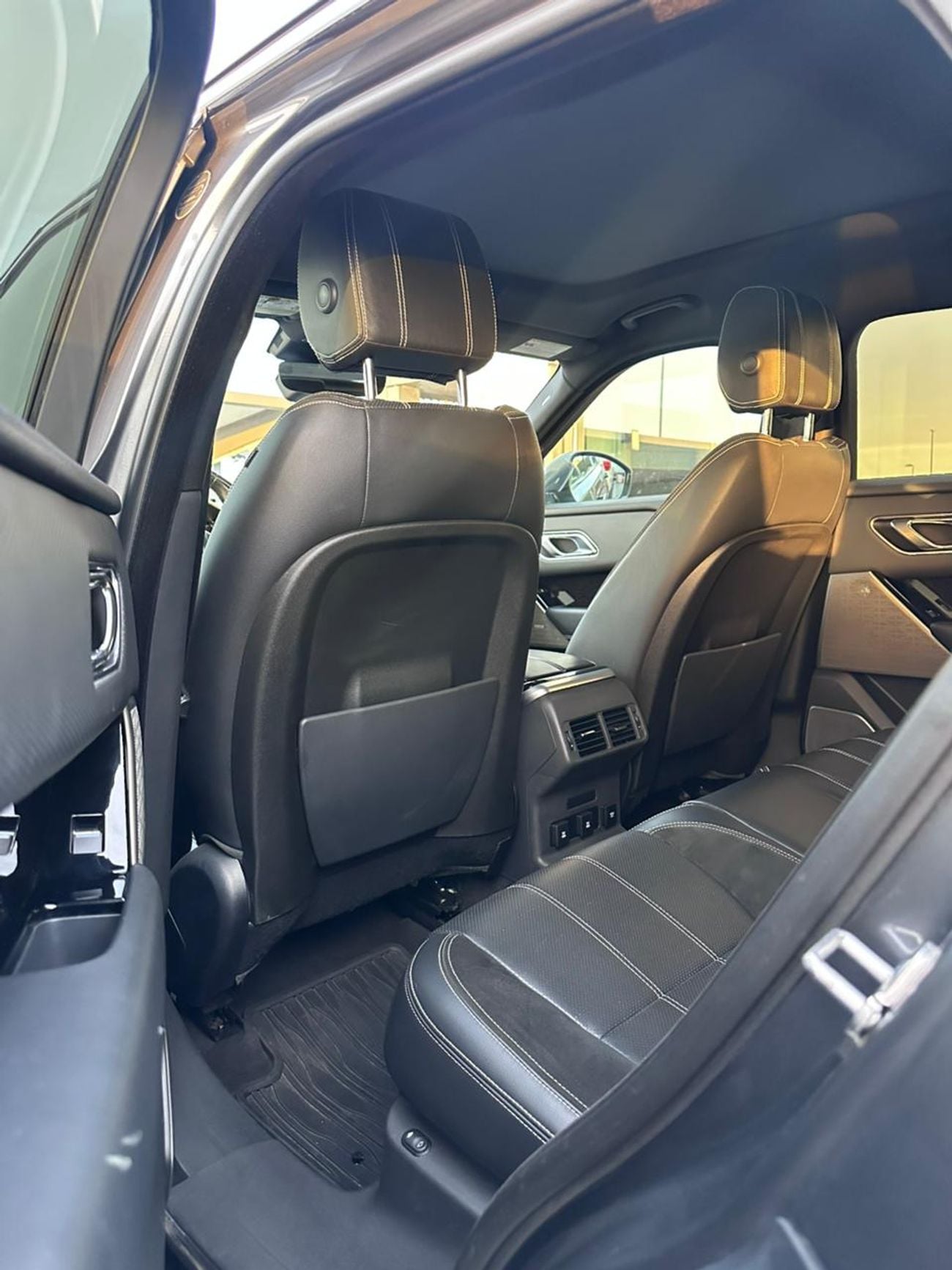 لاند روفر رينج روفر فيلار RANGE ROVER VELAR ,FUEL DIESEL ,2.0 LITER ,LEFT HAND SRIVE