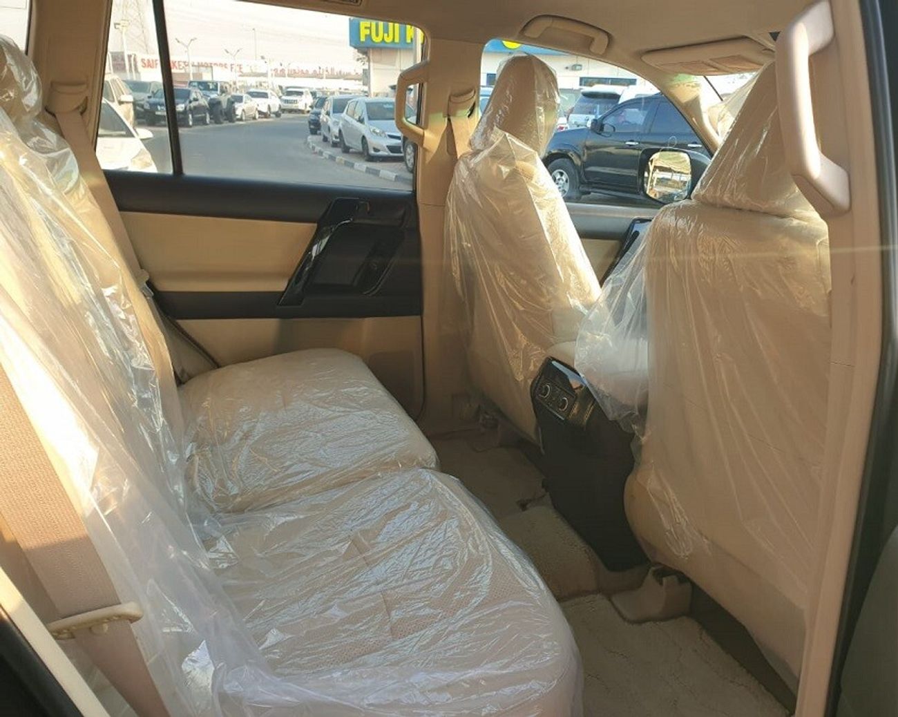 تويوتا برادو 2.7 TXL (4 CYLINDER) - PETROL