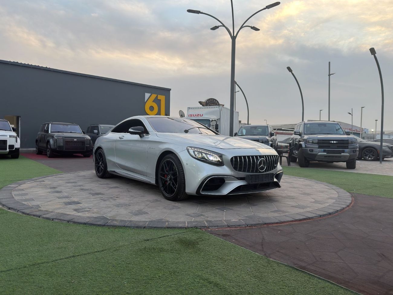 Mercedes-Benz S 63 AMG Std 5.5L