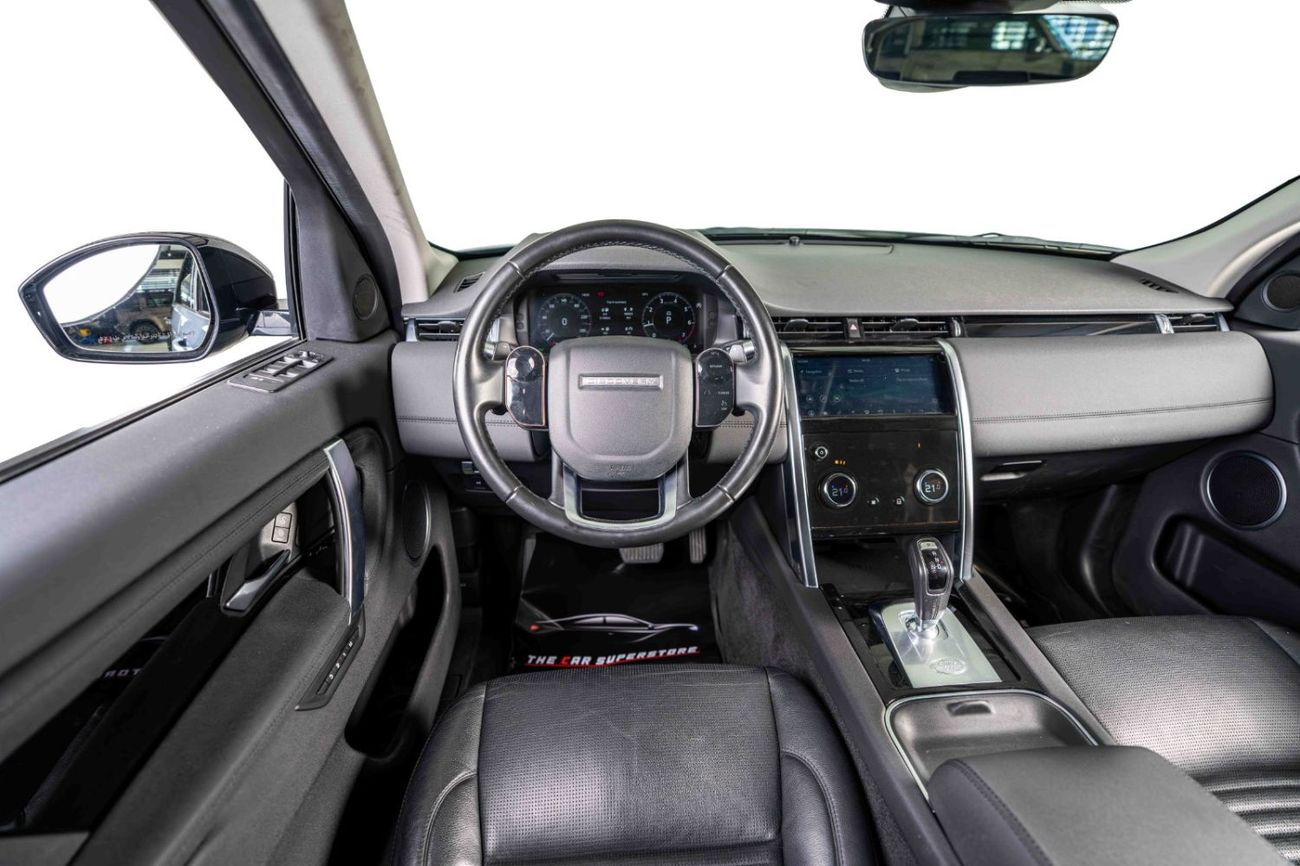 Land Rover Discovery Sport SE P200 2.0L GCC-7 Seater-Al Tayer Full Service History-Black Pack