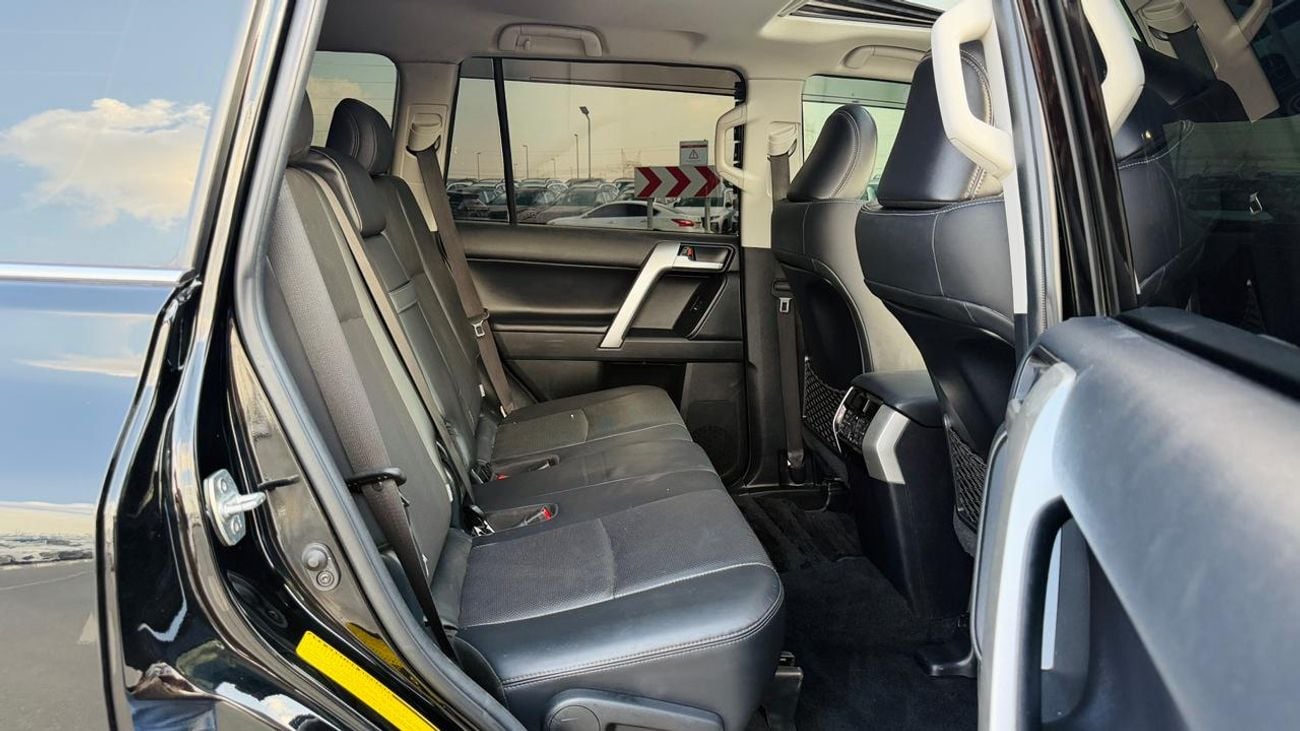 Toyota Prado 2022 | RHD | 2.8L DIESEL ENGINE | AUTOMATIC TRANSMISSION | 4WD | SUNROOF | ELECTRIC SEAT