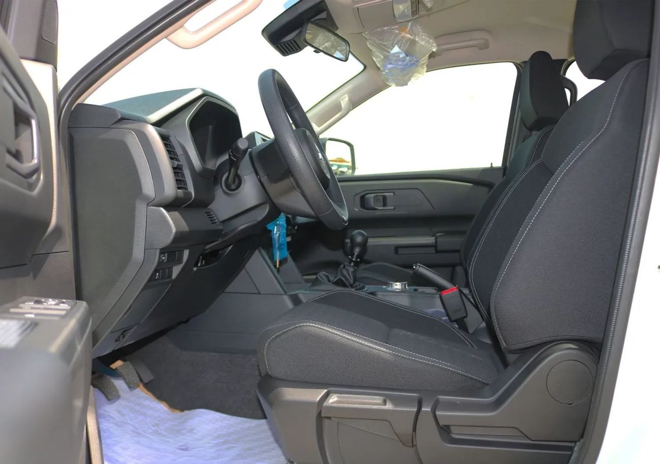 Mitsubishi L200 Triton GLX 4WD 2.4L Diesel MT High Line