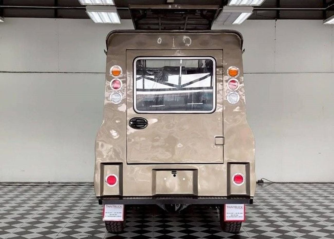 Toyota Hilux Toyota Hilux 2019 RHD diesel 2.4L modified