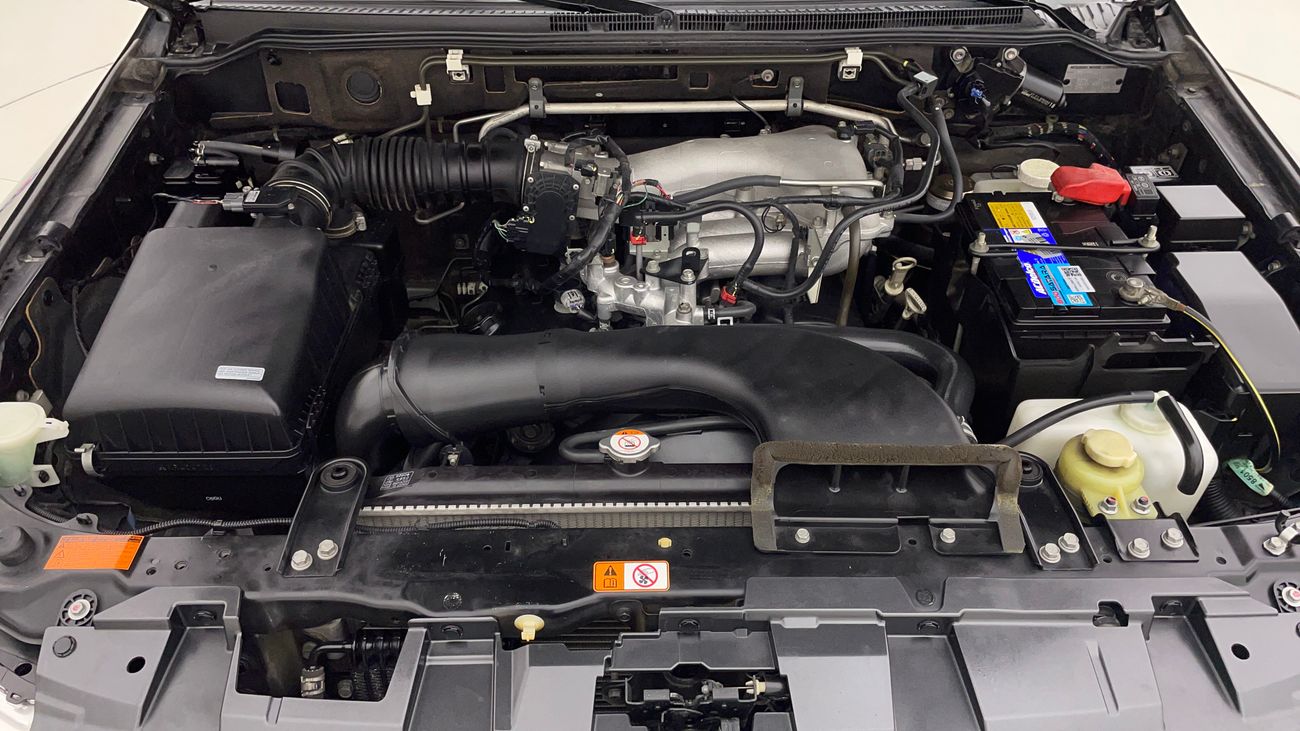 Mitsubishi Pajero 2017 GLS MIDLINE SWB | AED 1142/Month | 0 DP | 30 Day Return | Warranty | Service History