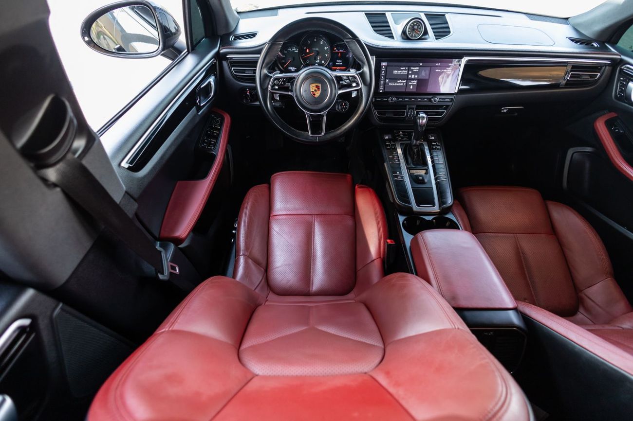 بورش ماكان Std 2.0L (252 HP)