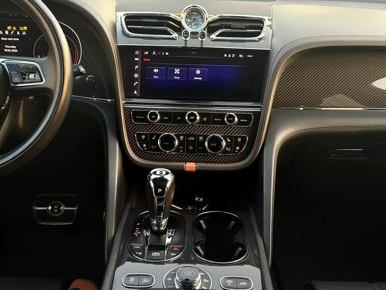 Bentley Bentayga SPEED MODEL - GCC SPECS - NO ACCIDENT - FULL SERVICE IN AGENCY