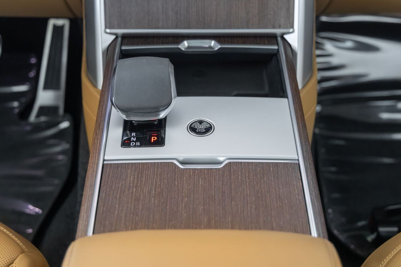 Land Rover Range Rover HSE P530 4.4L Range Rover Vogue HSE P530 | GCC | 5 Years Al Tayer Warranty | Fully Loaded | 2024