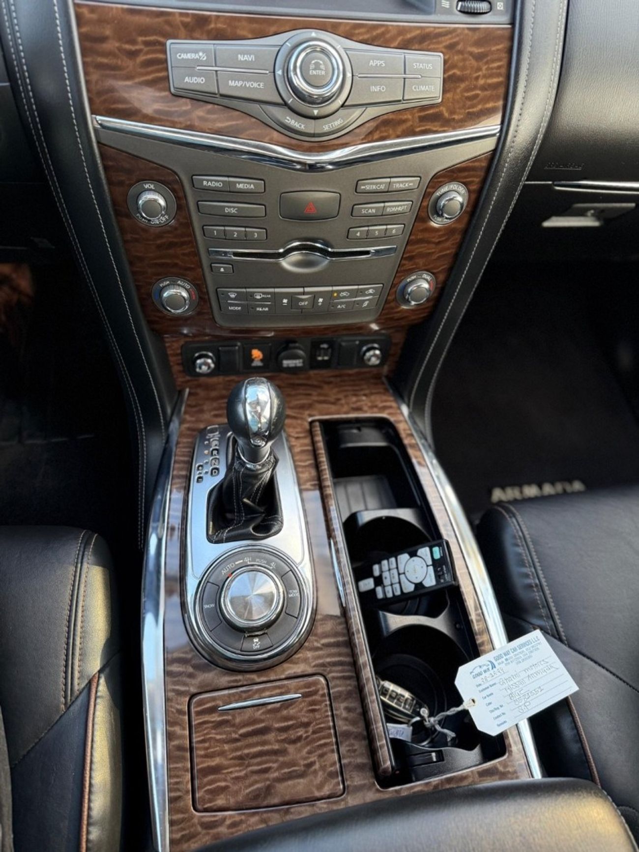 نيسان أرمادا Nissan Armada 4WD Platinum Full Option