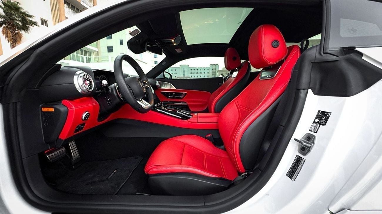 مرسيدس بنز AMG GT
